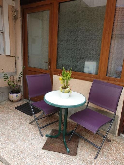 Chez Chantal à Ay Apartment in Grand Est