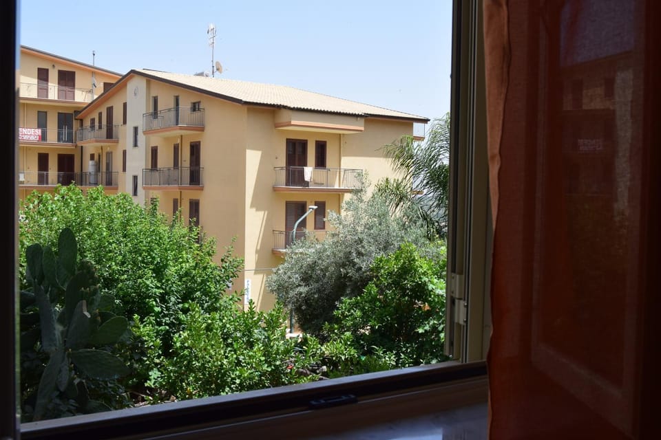 Balcony/Terrace, Inner courtyard view