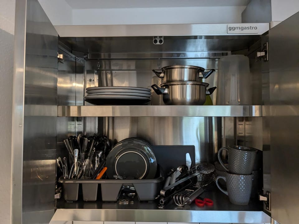 Coffee/tea facilities, Kitchen or kitchenette