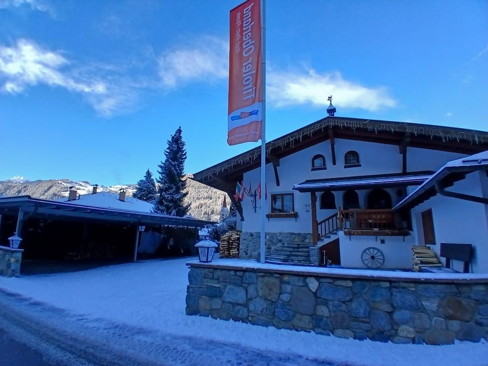 Property building, Parking