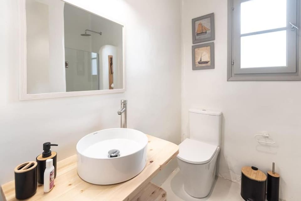 Toilet, Bathroom