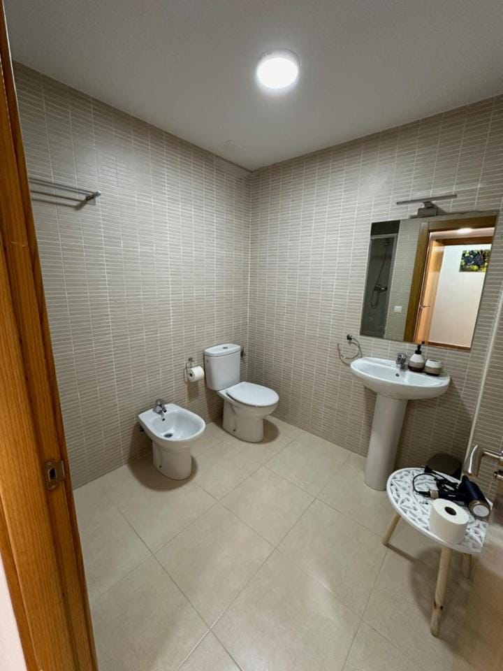 Bathroom, bidet