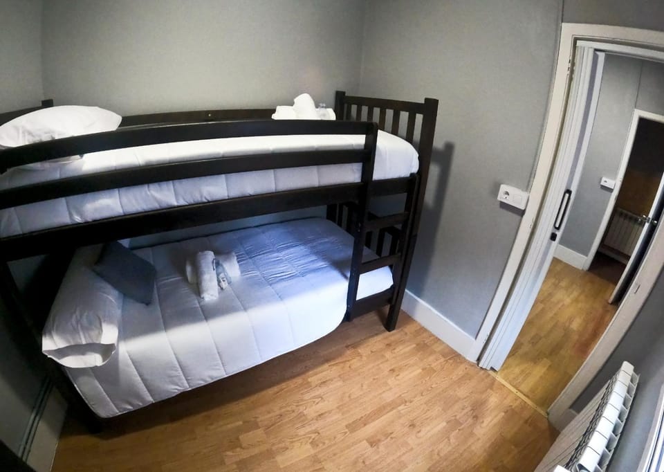bunk bed