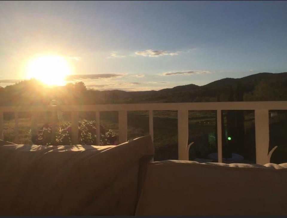 Balcony/Terrace, Sunset, Internal: Not applicable to any particular room