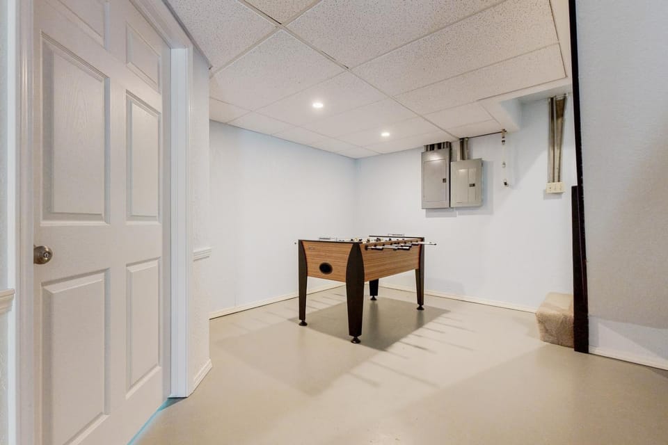 Unwind By the Water! Family Lake House in Eufala House in Eufaula