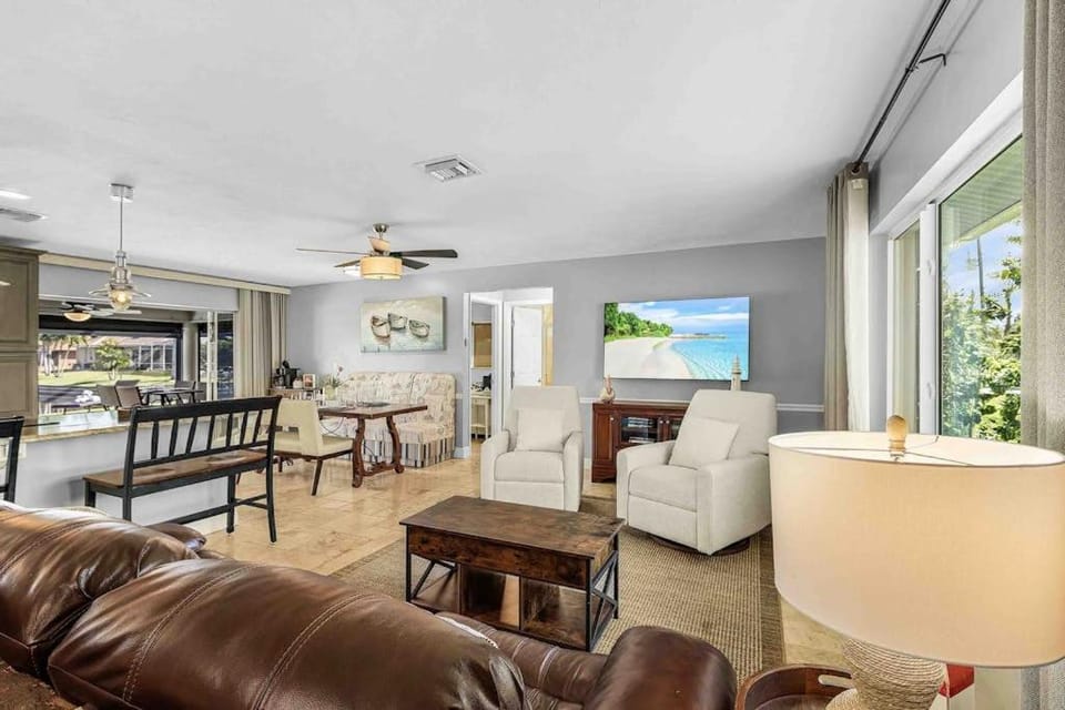 Coral Canal Retreat House in Cape Coral