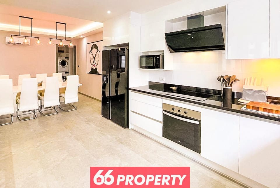 Luxury Villa in Green Community - 10min to Airport & Old City Villa in Thailand