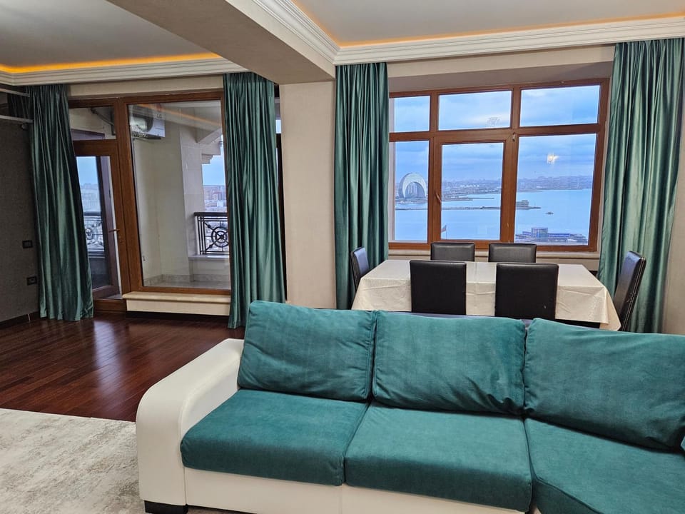 Amazing sea view Apartment in Baku