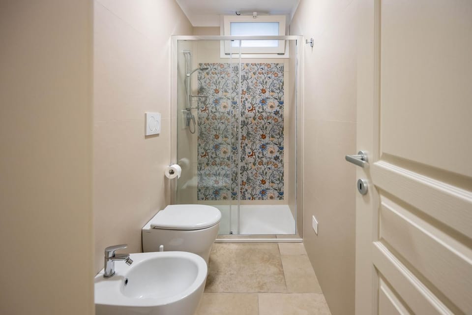 Shower, Toilet, Bathroom, bidet