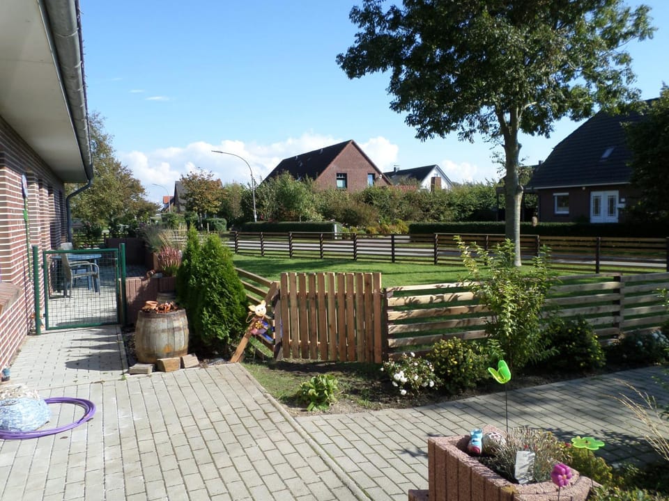 Garden, Garden