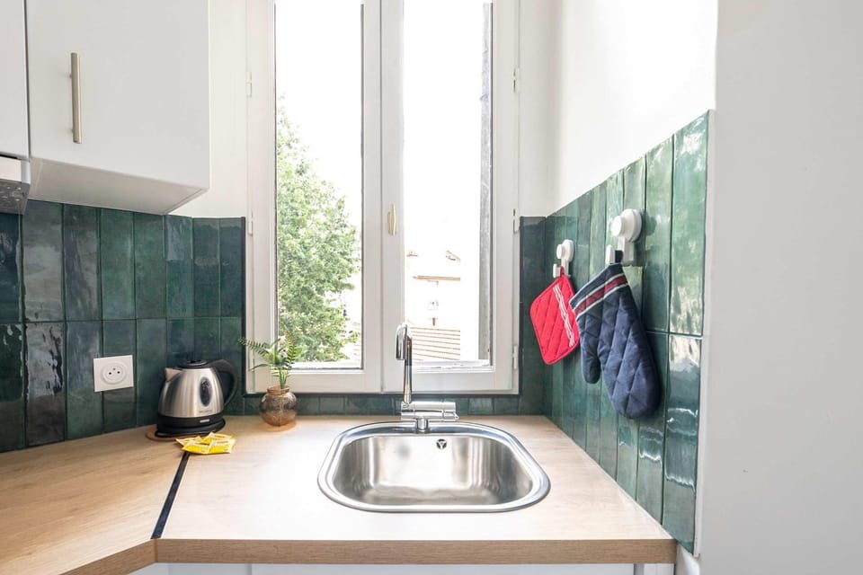 Le Dupont - Métro 13, 20 min Champs-Elysées Apartment in Île-de-France