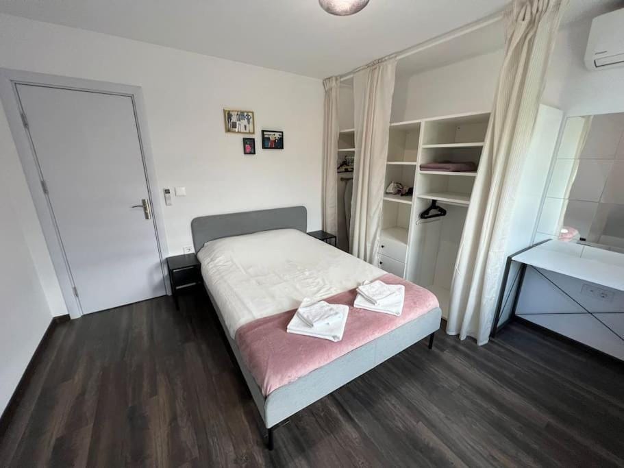 Modern 2 bedroom apartment in the heart of Varna Apartment in Varna
