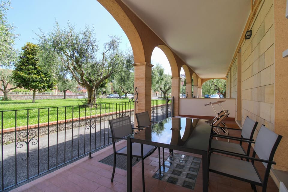 La Bussola - By Ligooria Apartment in Pietra Ligure