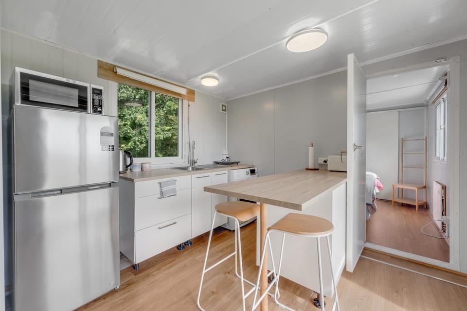 One bedroom Cabin 5min to Puke Towncentre Cabin in Waikato