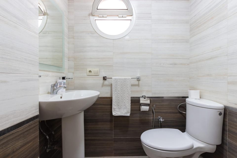 Shower, Toilet, Bathroom, bidet