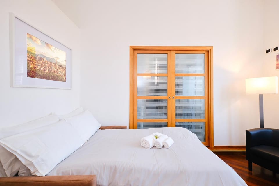 Living room, towels