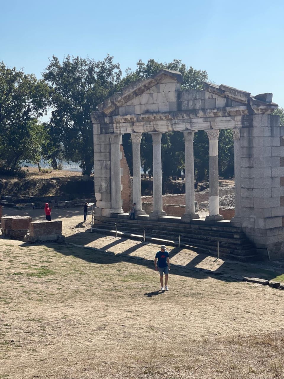 Nearby landmark, group of guests