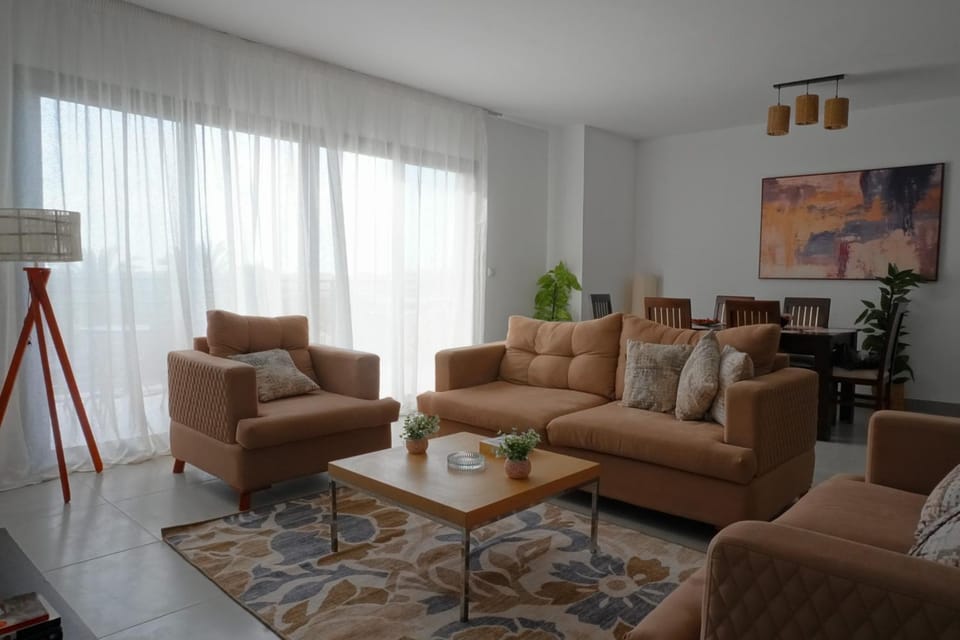 Communal lounge/ TV room, TV and multimedia, Living room
