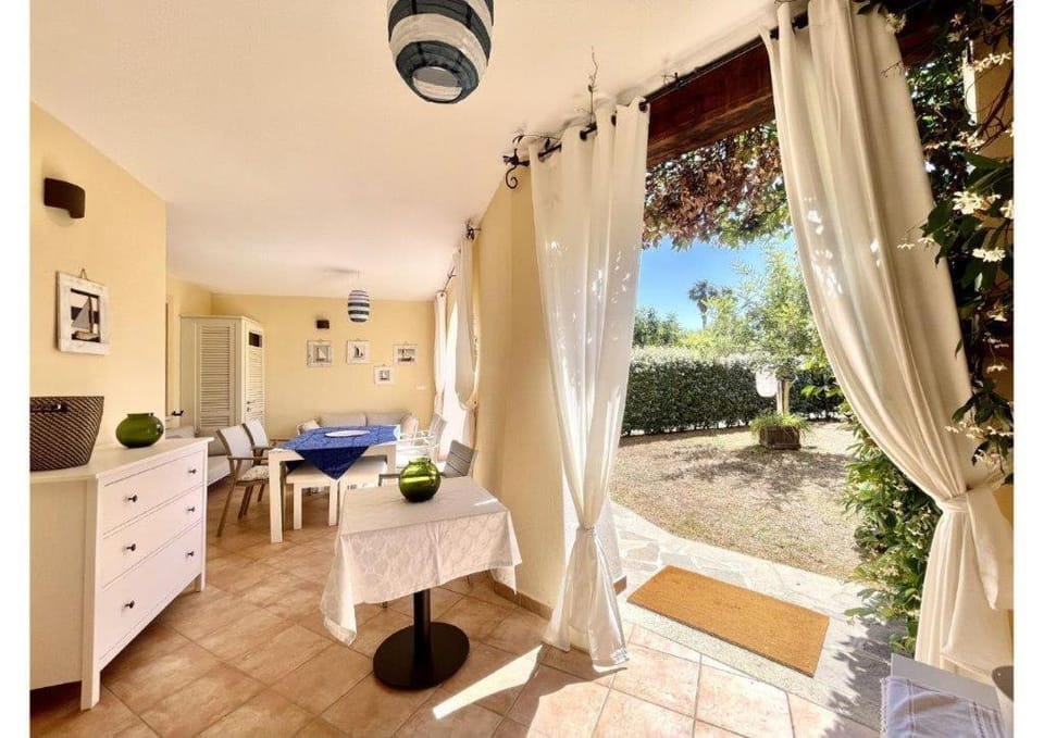 Le Residenze sul mare B6 Apartment in Sardinia