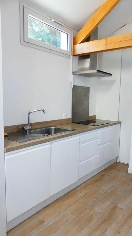 Kitchen or kitchenette, stove
