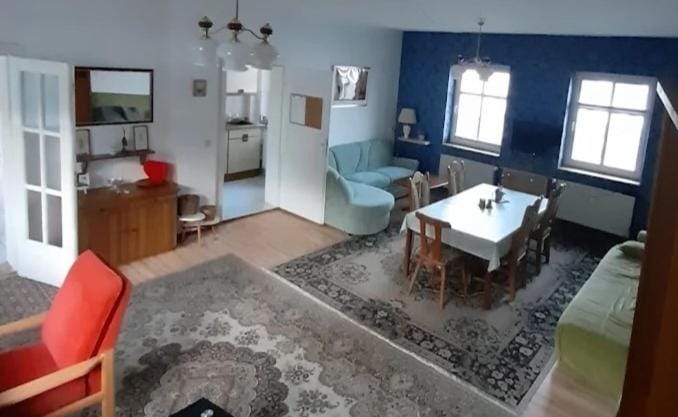 Living room, Photo of the whole room, Seating area, Dining area