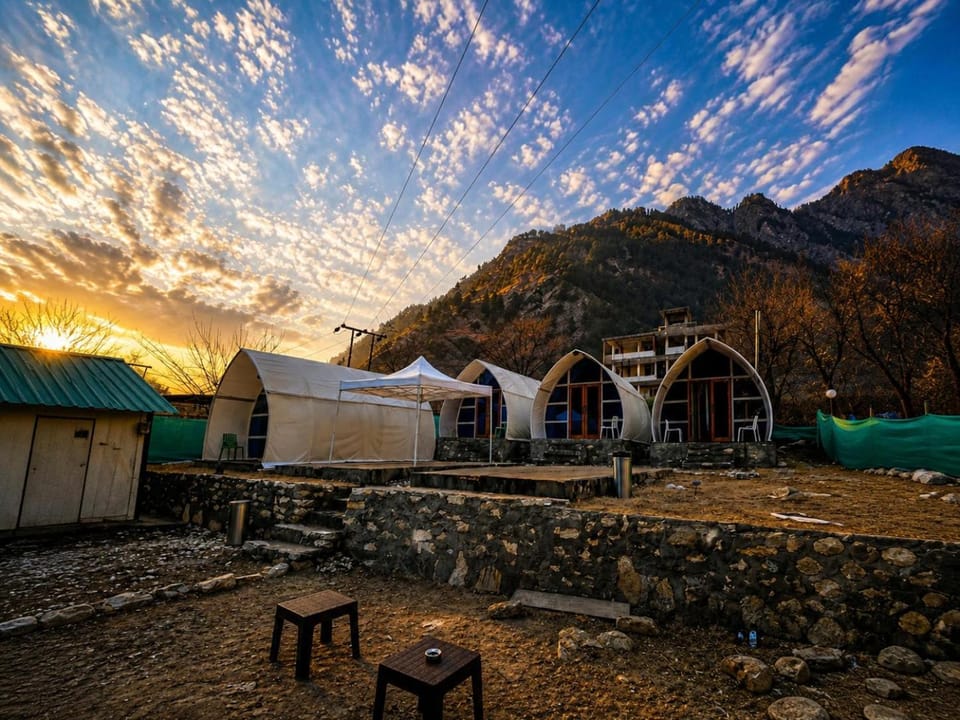 Vintage Vista Camps Luxury tent in Himachal Pradesh