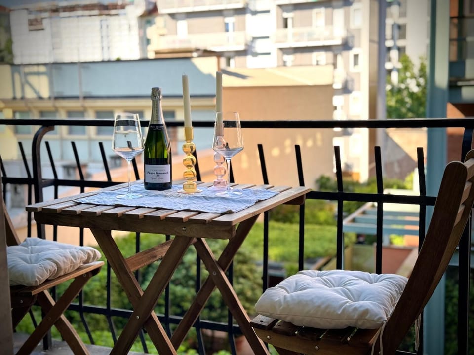 Day, View (from property/room), Balcony/Terrace, Dining area