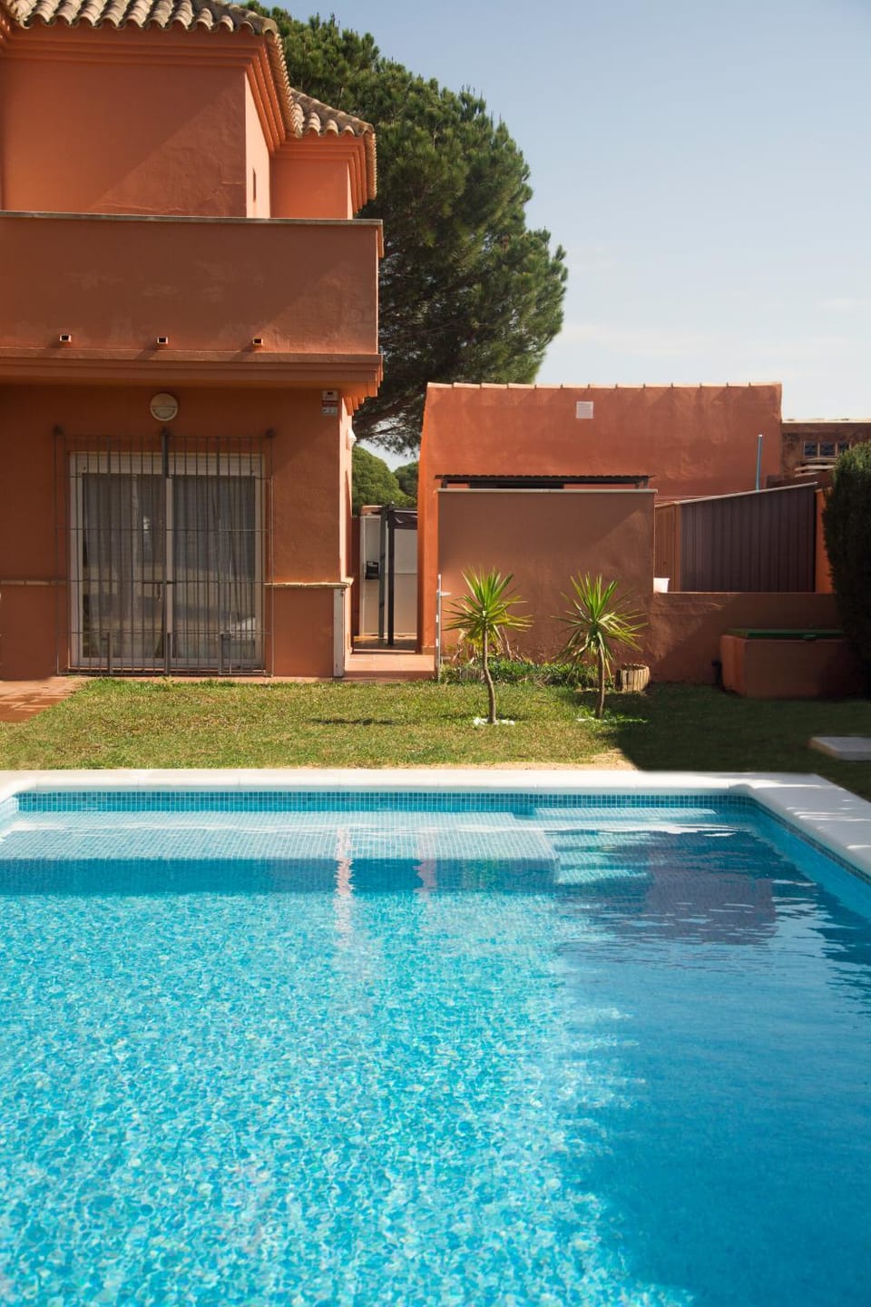 Chalet con piscina y vistas a campo de golf House in Costa de la Luz