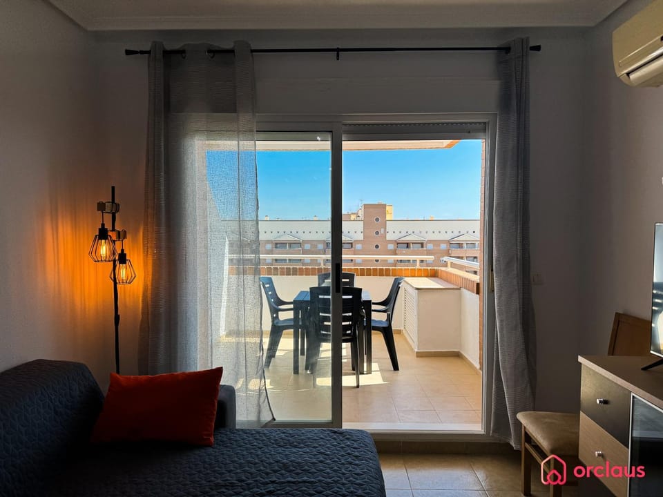 Balcony/Terrace, Living room, Seating area, Dining area, air conditioner
