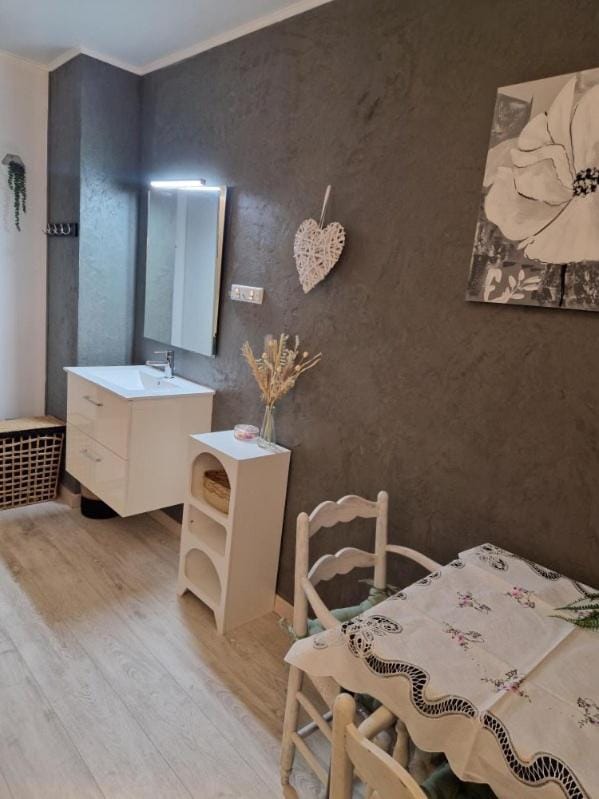 Mes Chambres à la campagne Vacation rental in Provence-Alpes-Côte d'Azur