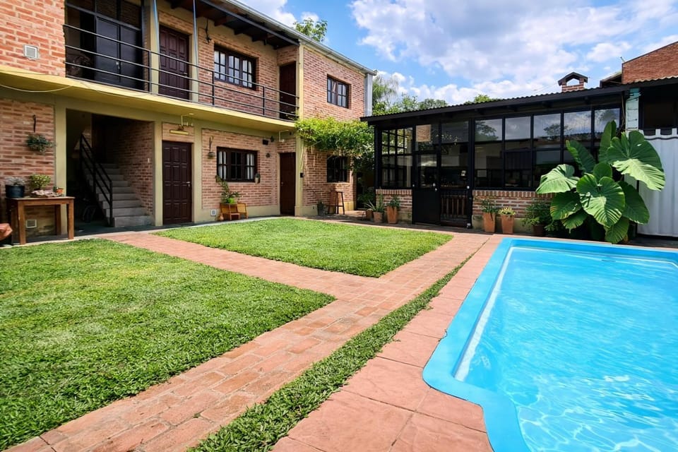 Property building, Garden, Swimming pool