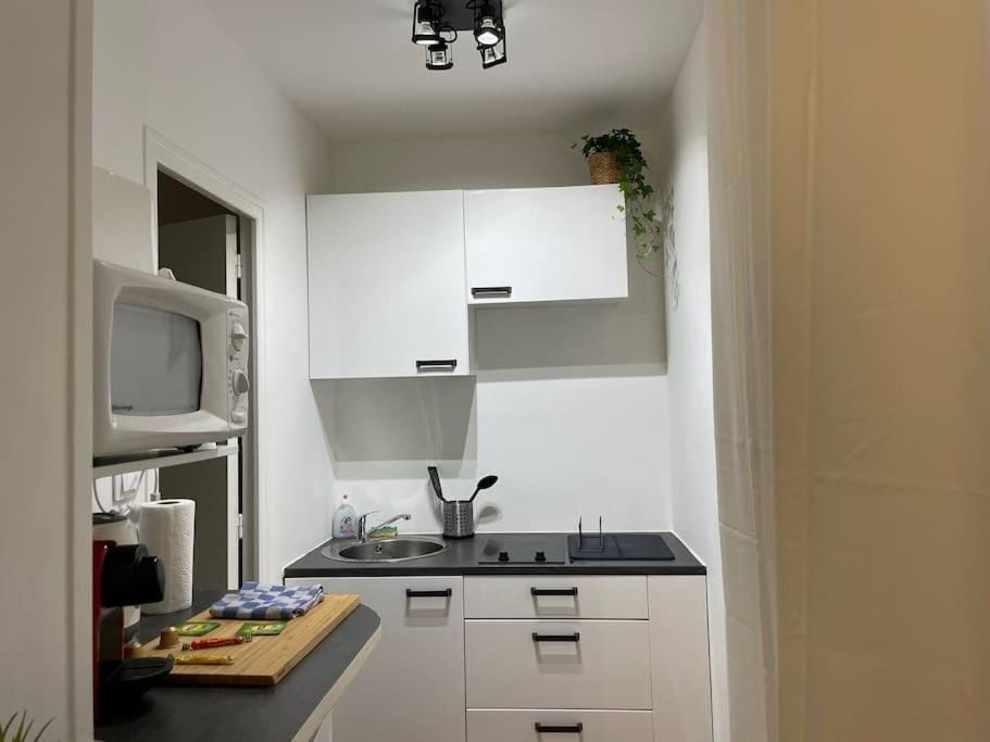 Rouen Centre - Joli studio avec espace extérieur Apartment in Rouen