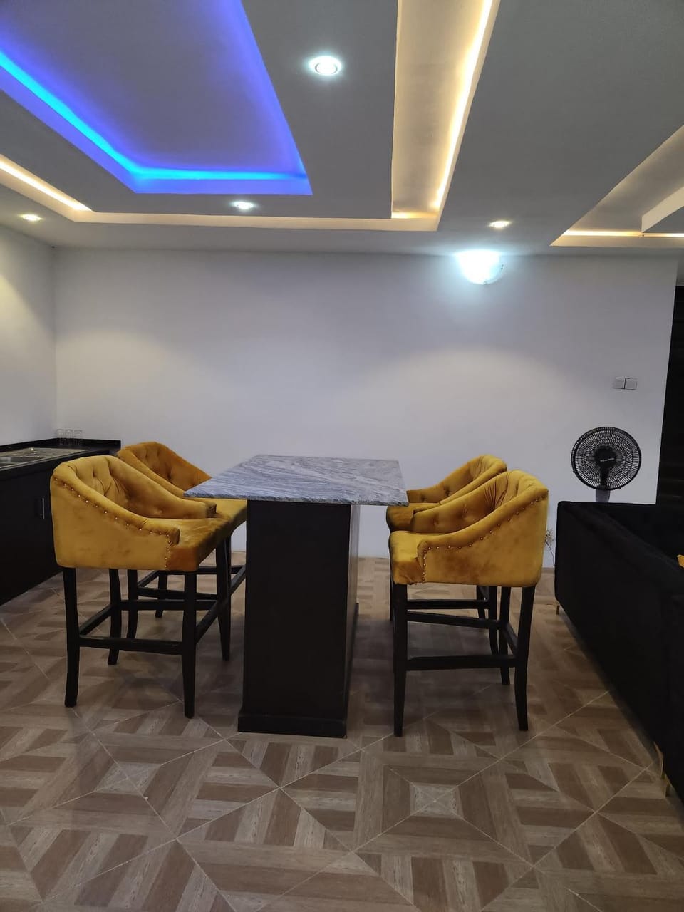 DBaLoGuN's PlaCe -DOWNTOWN PANSEKE -OLUWO AREA Apartment in Nigeria