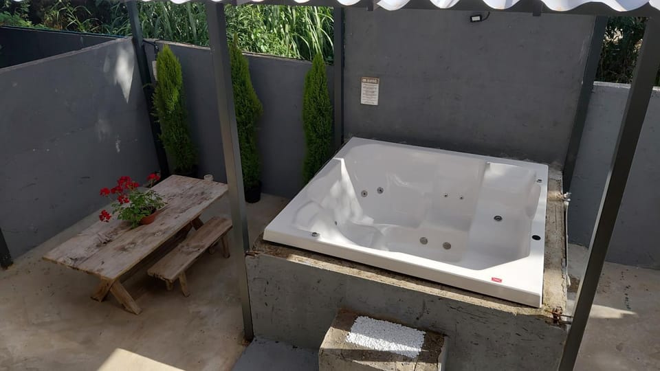 Casa Jaguary com jacuzzi - Monte Verde Chalet in State of São Paulo