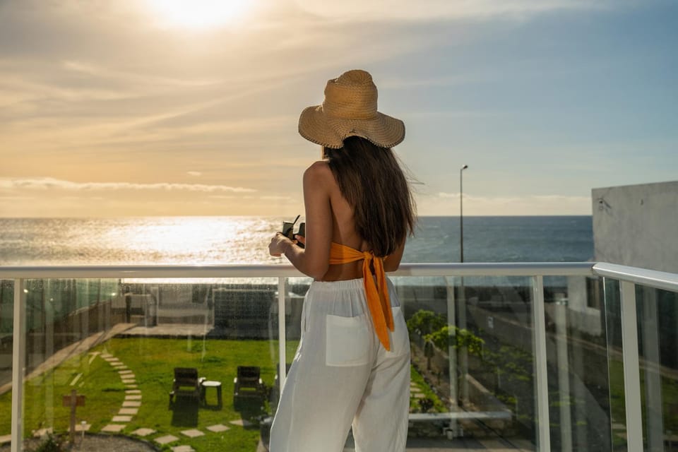 Natural landscape, View (from property/room), Balcony/Terrace, Sea view, Sunset