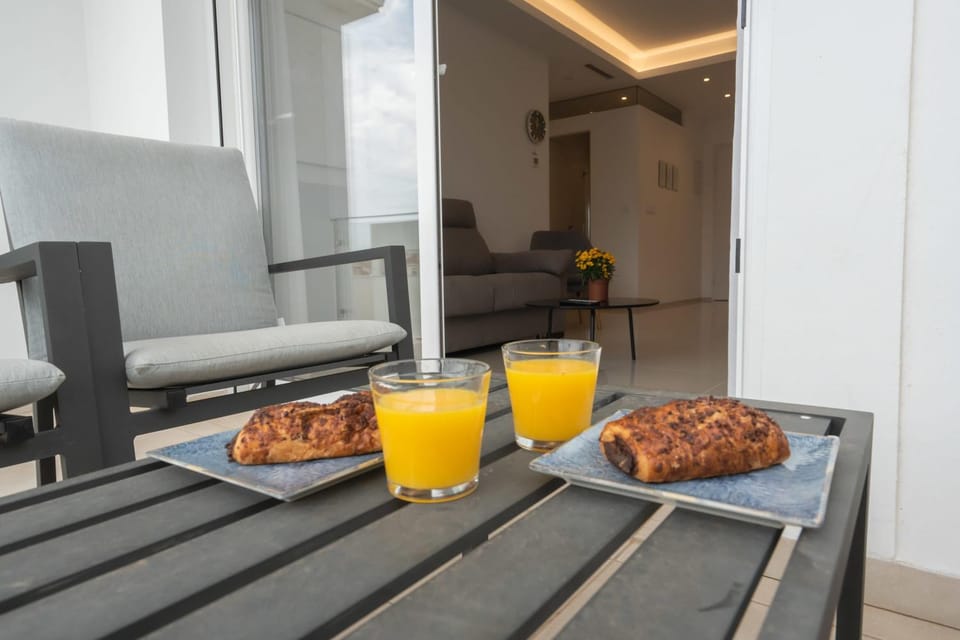 Balcony/Terrace, Dining area