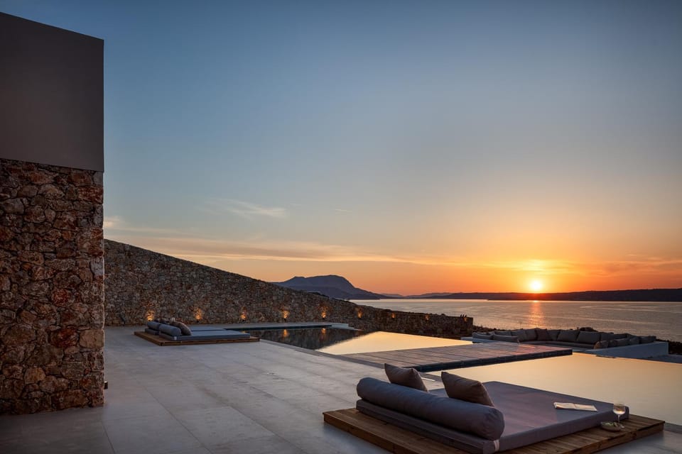 Pool view, Sea view, Swimming pool, Sunset, sunbed
