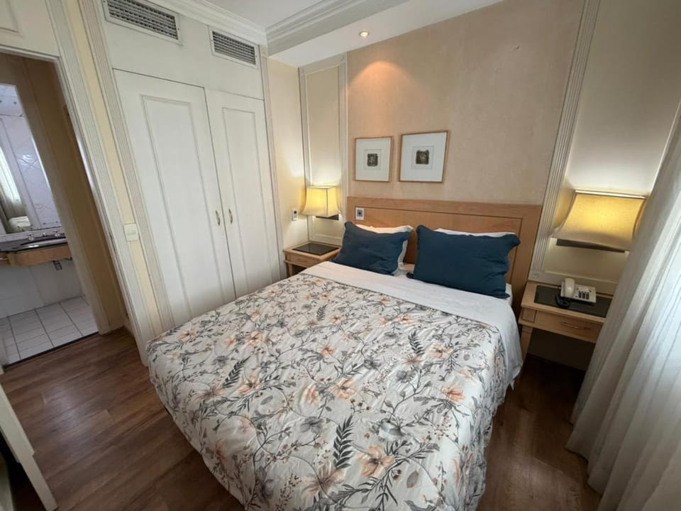 Hotel Univer Pamplona Paulista Jardins cozinha garagem ótima localização 2105 Apartment hotel in Sao Paulo City