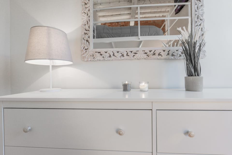 Bedroom, wardrobe