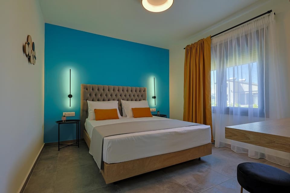 Bedroom, Internal: Not applicable to any particular room