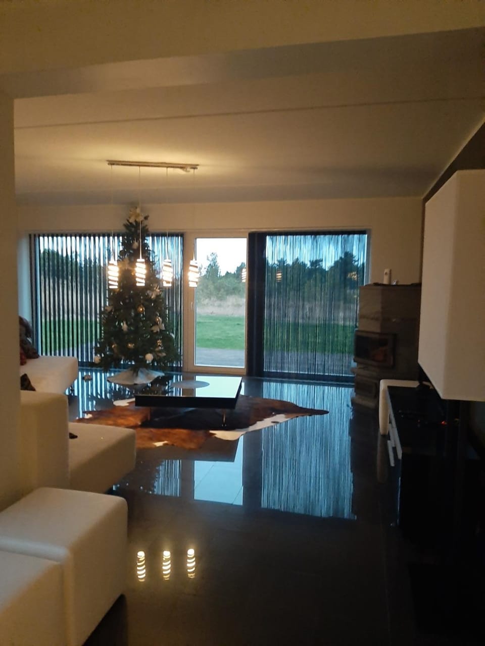 Communal lounge/ TV room