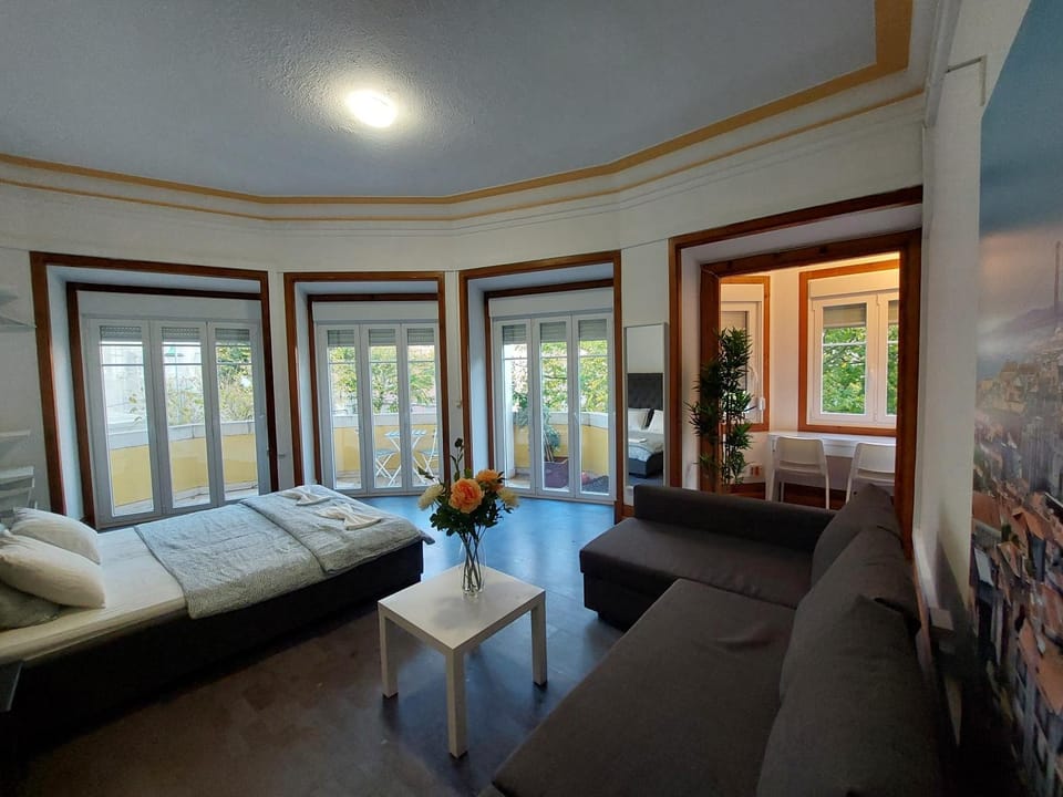 Parque Eduardo VII Bed and Breakfast in Lisbon