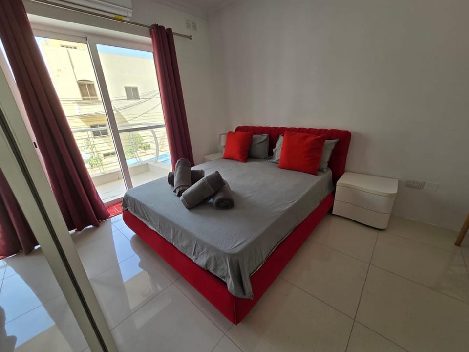 Stunning two bed apartment in St Pauls Bay Malta Apartment in Saint Paul's Bay