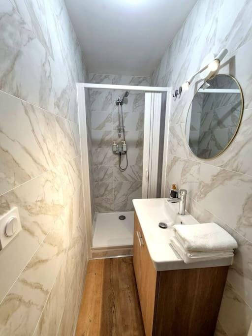Appartement Neuf Rénové Apartment in Auvergne-Rhône-Alpes