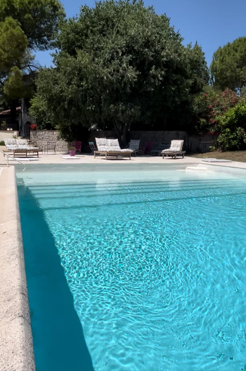 3 pièces au dernier étage dans bastide grassoise Apartment in Grasse
