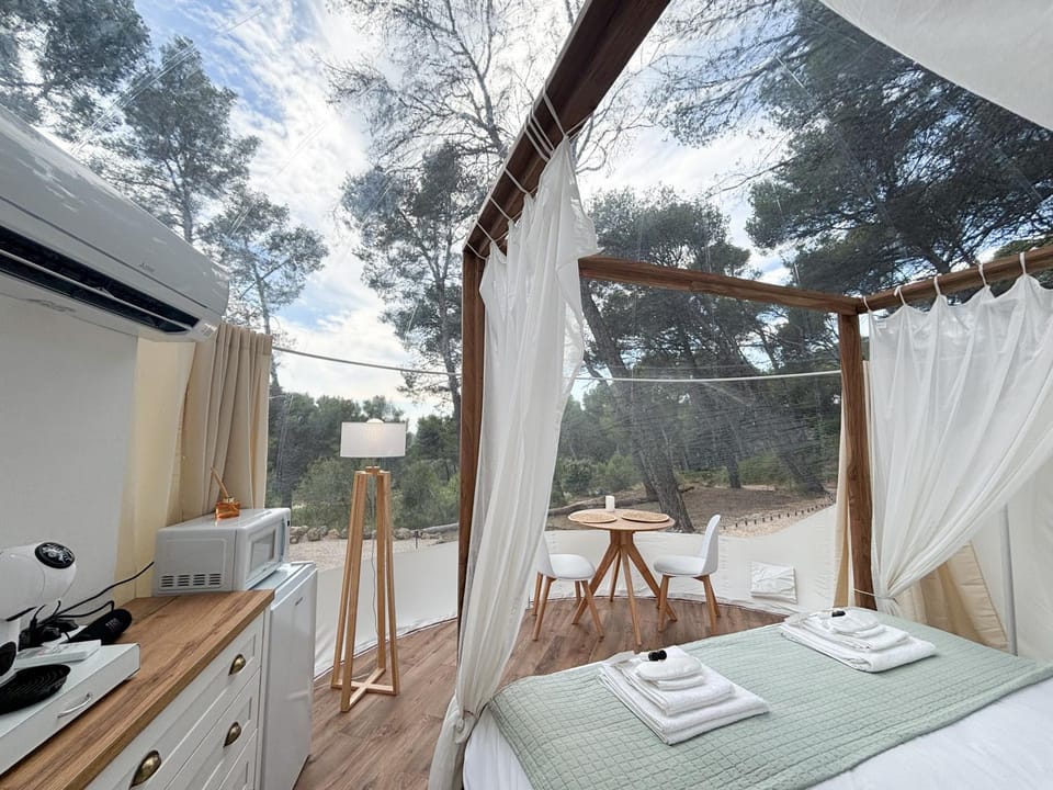La Bulle des Pins Luxury tent in Provence-Alpes-Côte d'Azur