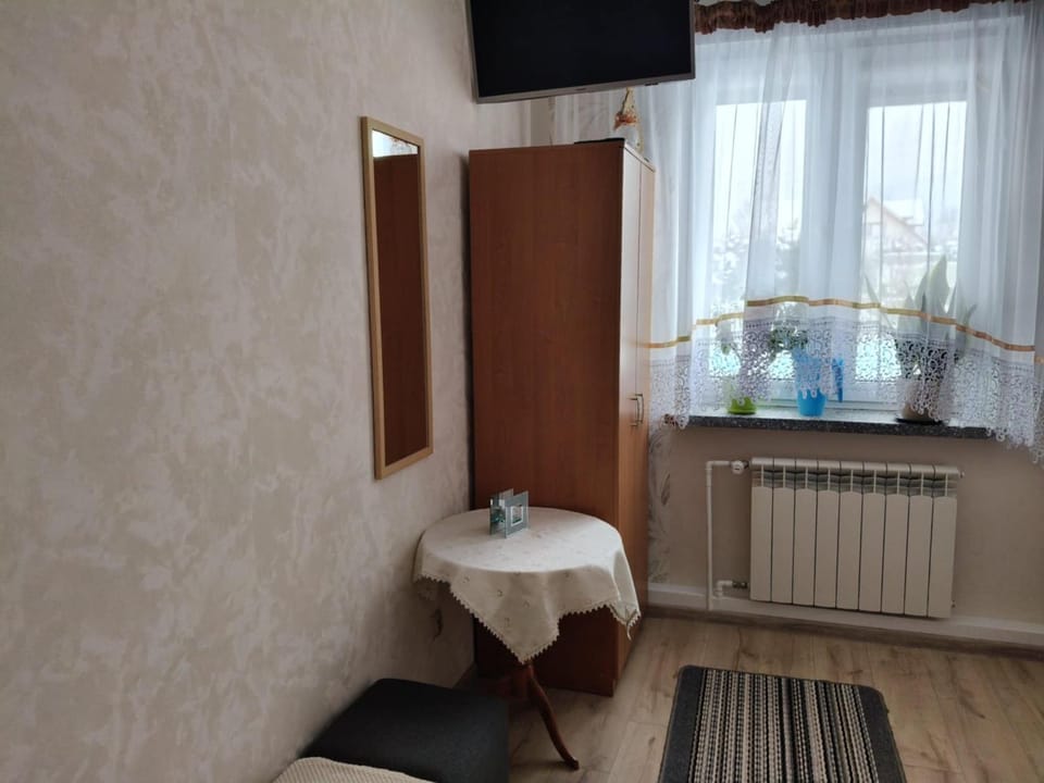 Gospodarstwo agroturystyczne Daleko od szosy - pokoje i domek Farm Stay in Poland