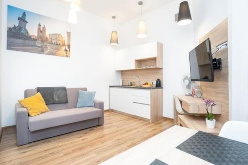 Old Town Apartments - B22 Apartment in Krakow