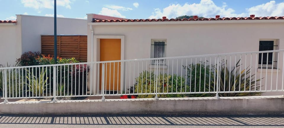 Maison t3 duplex avec jacuzzi House in Ajaccio
