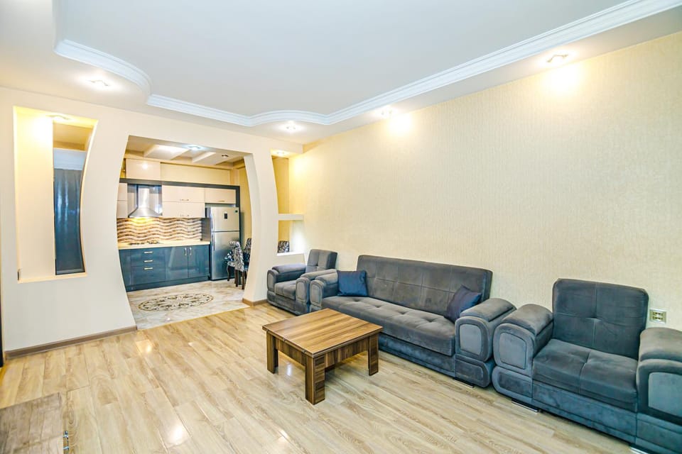 Kitchen or kitchenette, Living room, Seating area